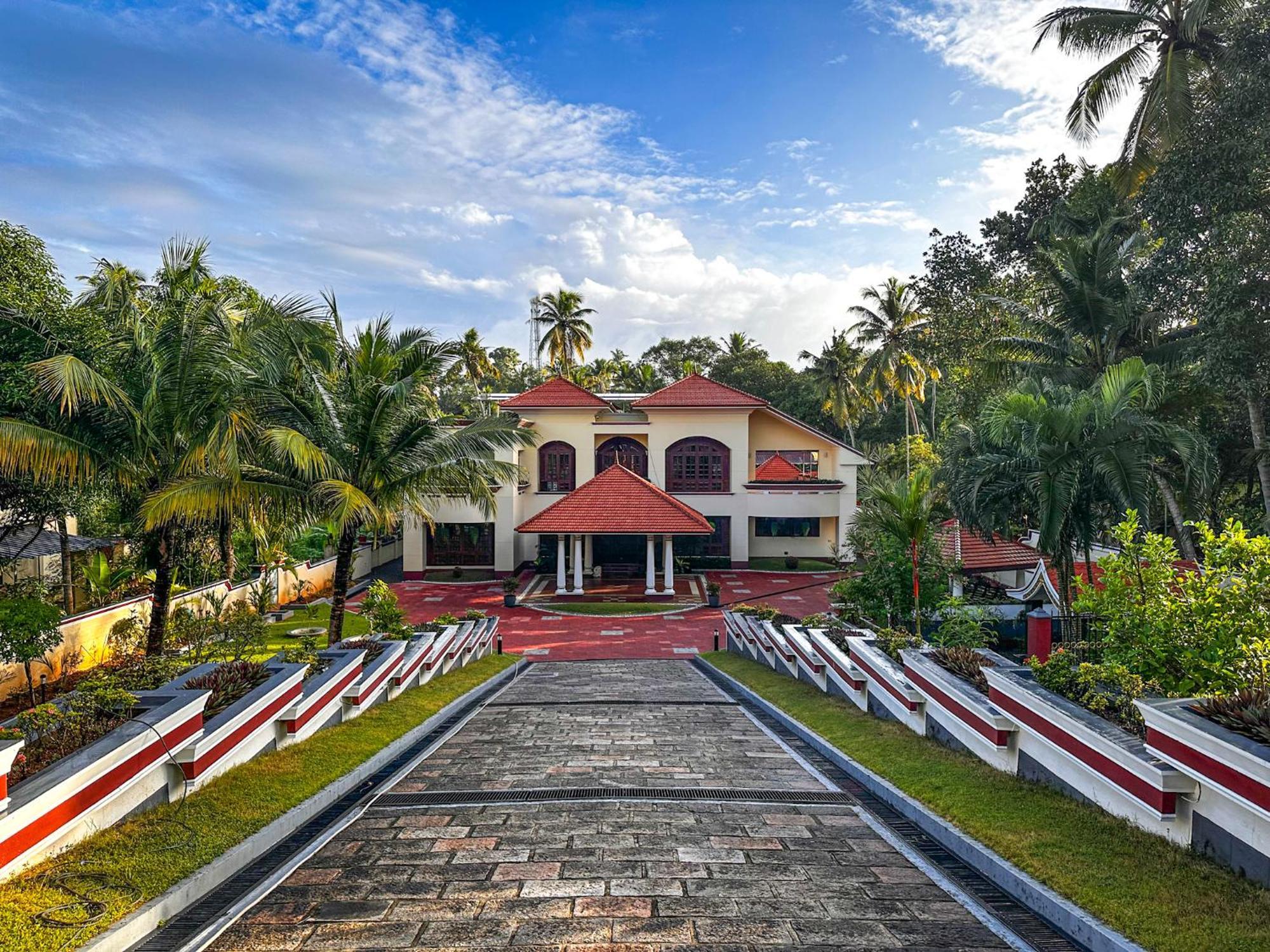 Parvathy Serenity In Varkala Attingal ภายนอก รูปภาพ